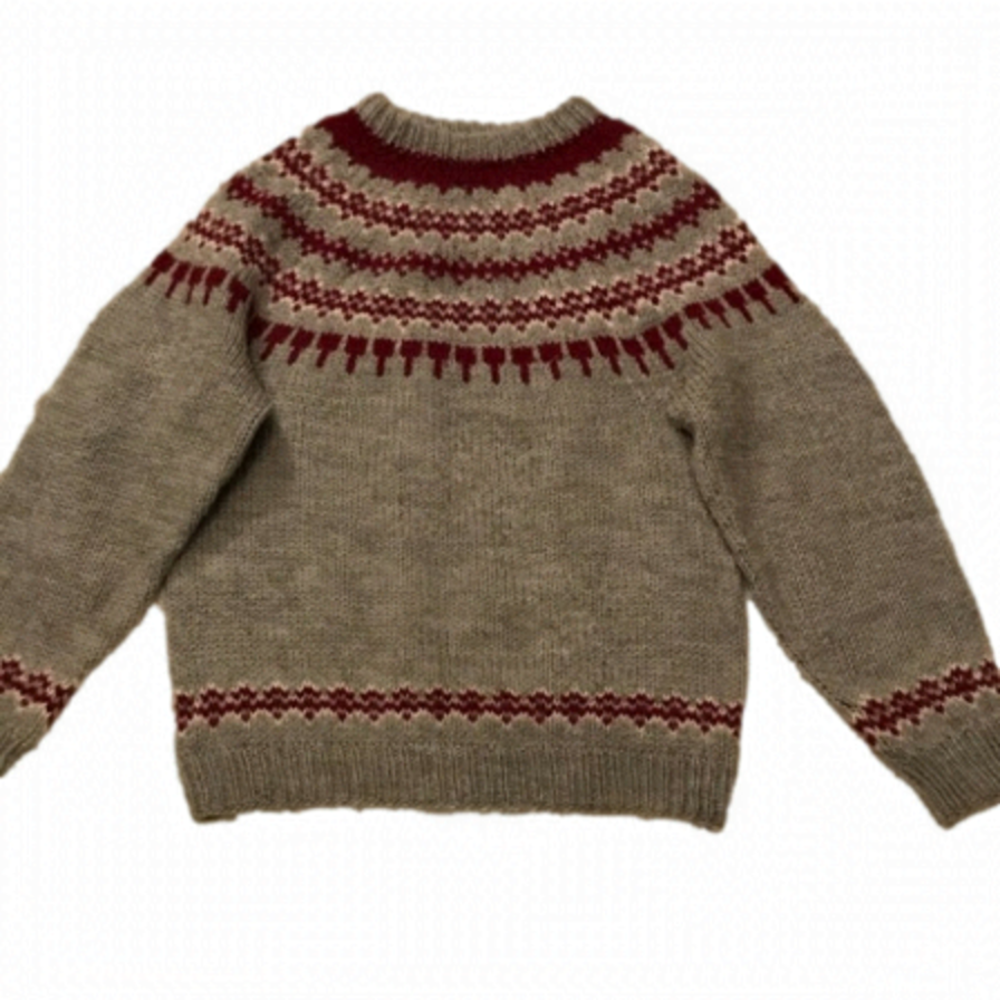 𝅺homemade/ handmade vintage sweater. Women’s size L. Unisex.